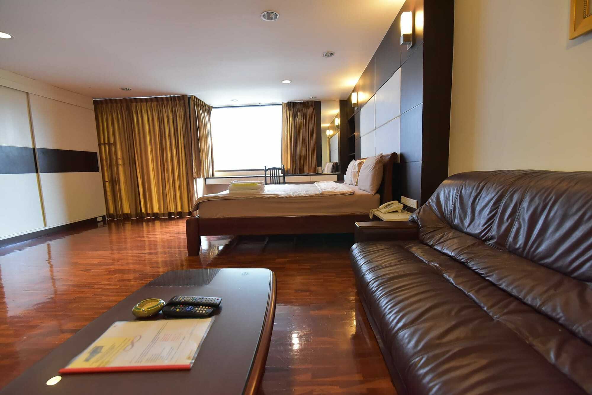 Eight Ville Bangkok Eksteriør bilde
